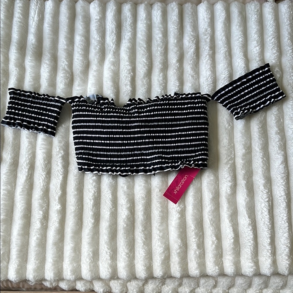 NWT Xhilaration Black and White Striped bikini top